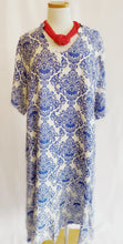 Load image into Gallery viewer, One Size Dress with Buttons PLUS
