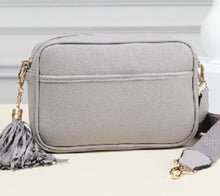 Load image into Gallery viewer, Small Crossbody Bag with Tassel
